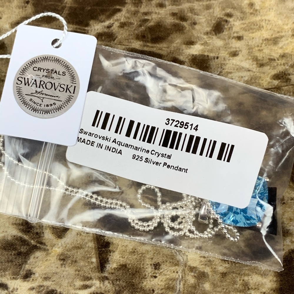 💎Genuine Swarovski Pendant💎 - Picture 9 of 14